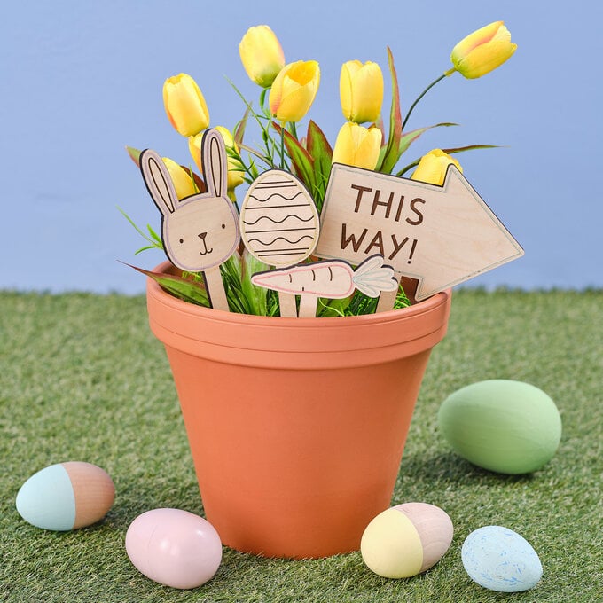 Glowforge: How to Make Easter Egg Hunt Signs image number 1