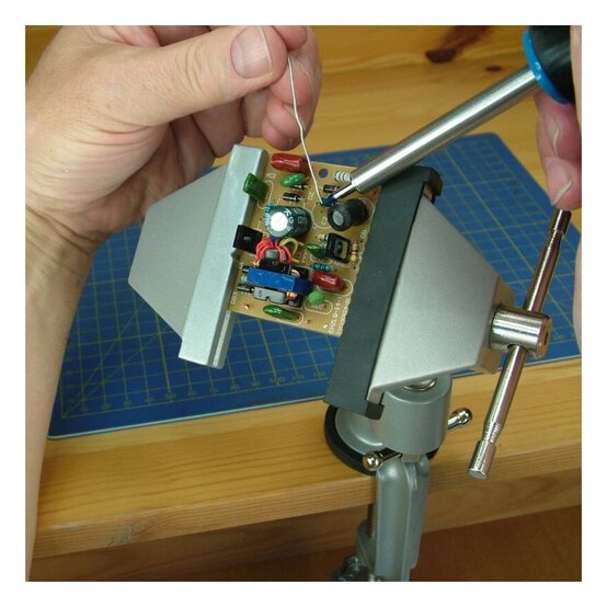 Modelcraft Multi Angled Bench Vice 55mm image number 2