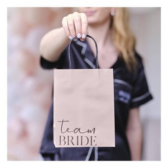 Ginger Ray Hen Party Team Bride Gift Bags 5 Pack image number 3