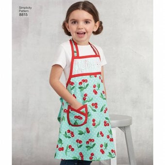 Simplicity Aprons Sewing Pattern 8815 image number 6