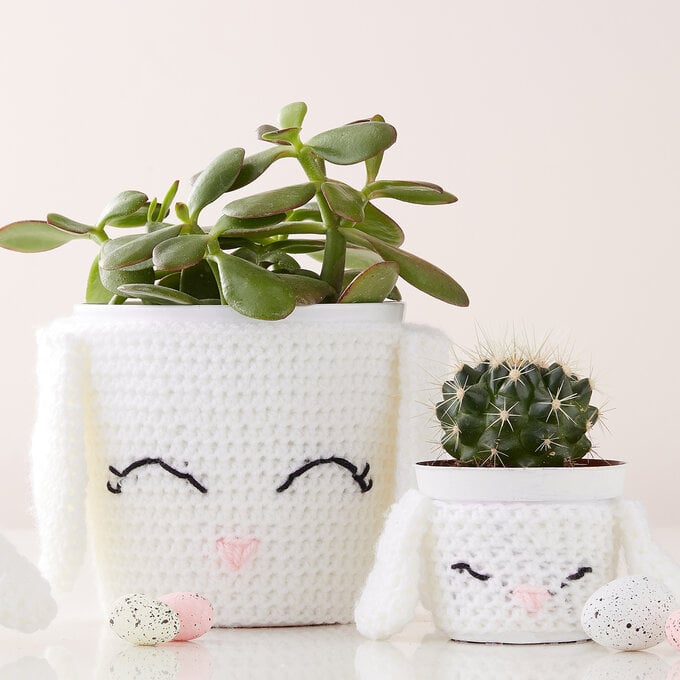 How to Crochet Bunny Plant Pot Covers image number 1