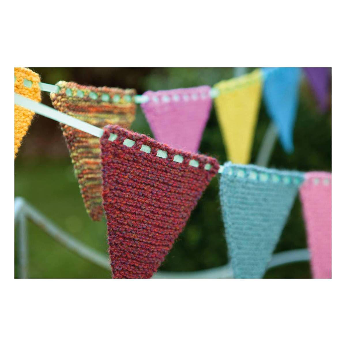 FREE PATTERN Knit Bunting Pattern Hobbycraft