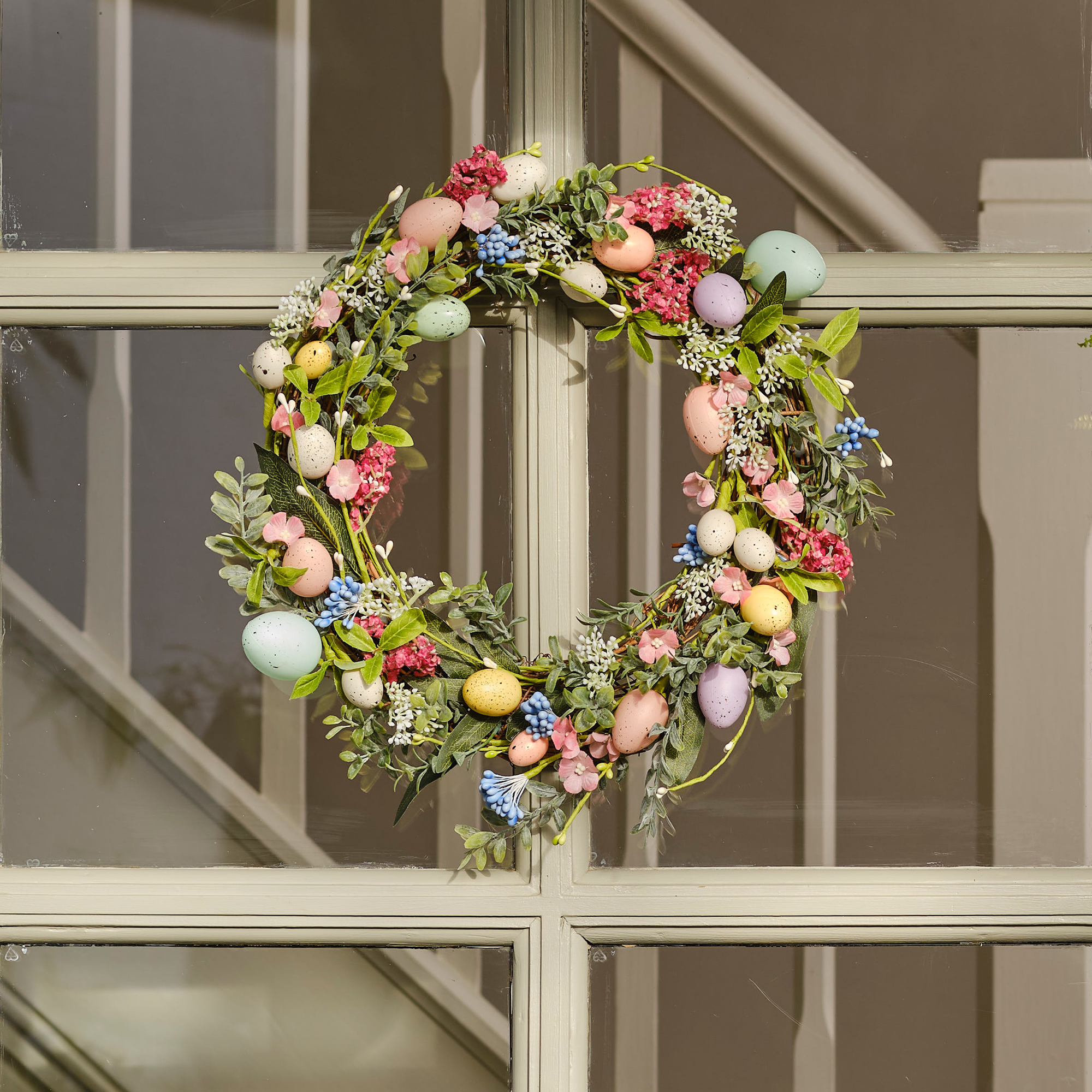 25 Spring & Easter Wreaths To Decorate Your Door in 2023
