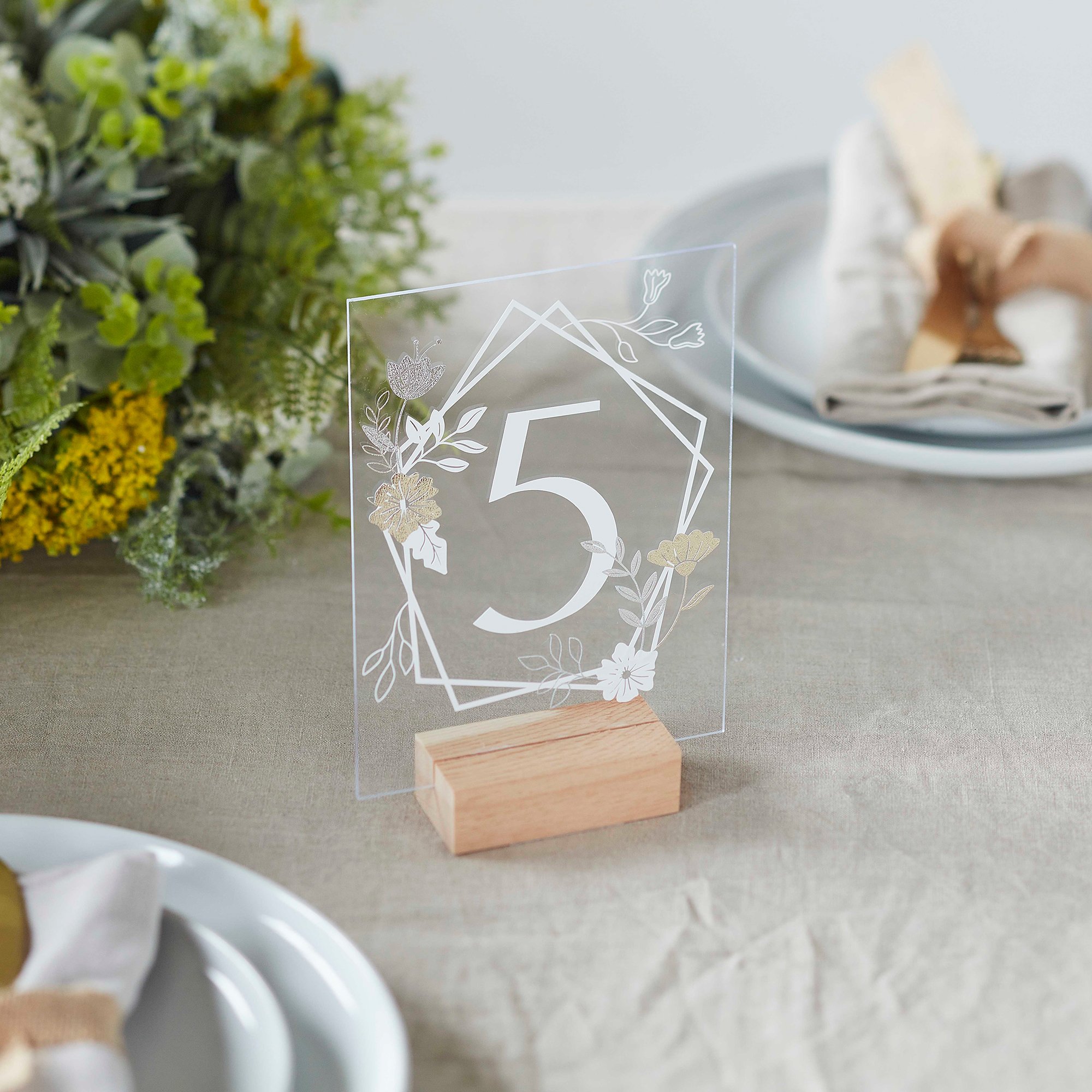 5 inch Circle Acrylic Blanks  Clear Wedding Table Number Signs