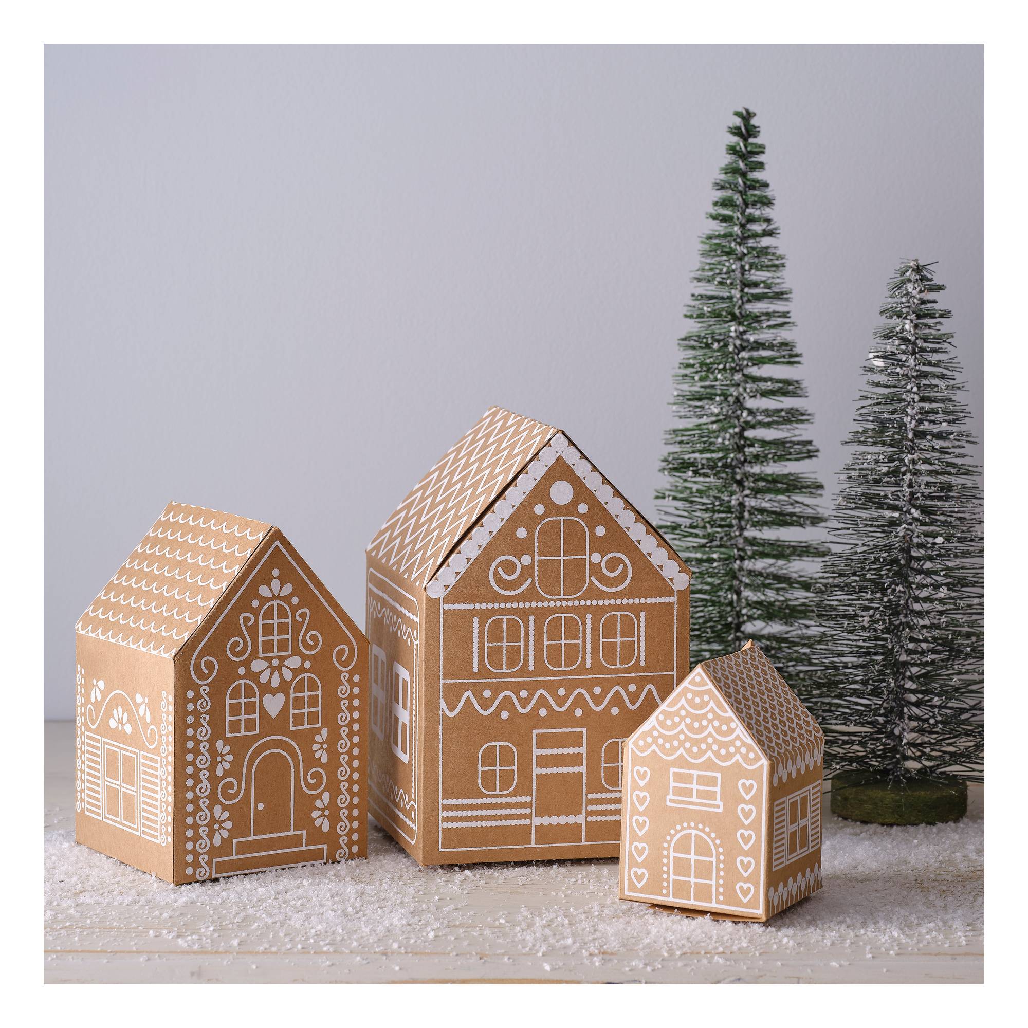 Kraft Gingerbread Houses 3 Pack Hobbycraft