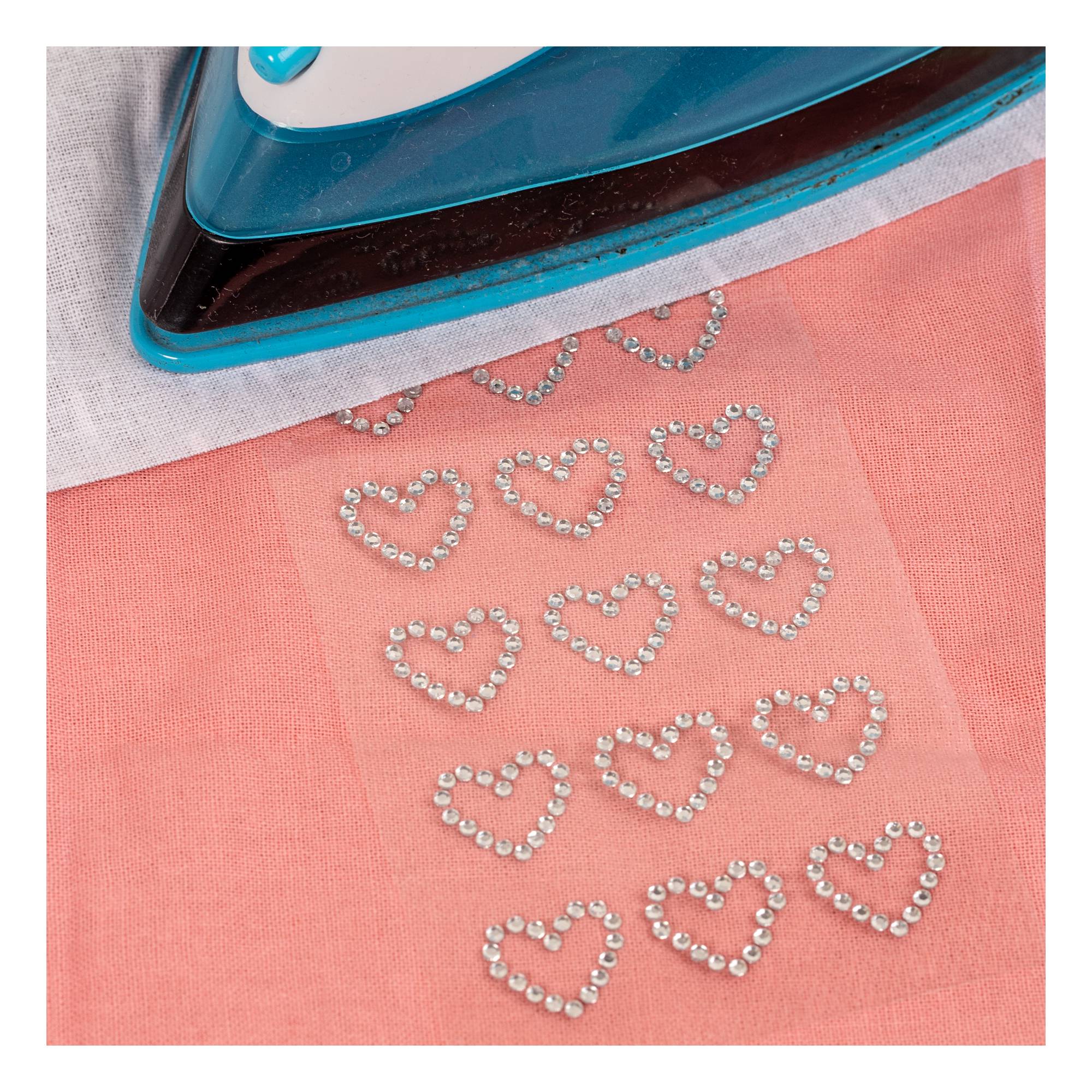 Heart IronOn Gems 15 Pack Hobbycraft