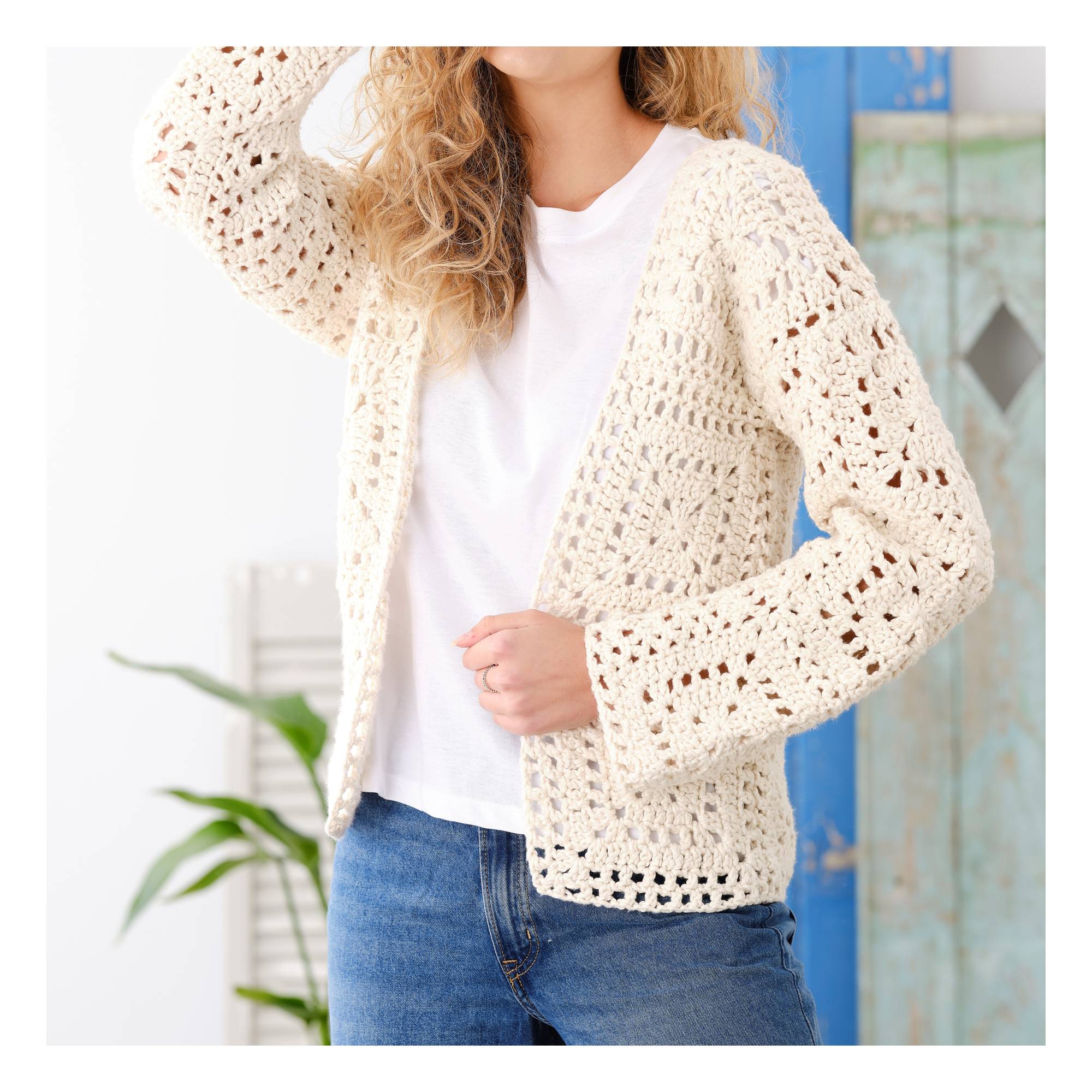 Knitcraft Chunky Granny Square Cardigan Digital Pattern 0293 Hobbycraft