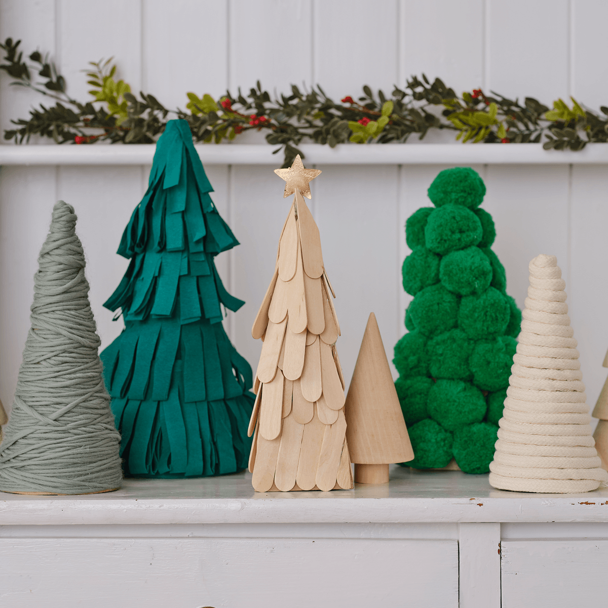 Making Cone Christmas Trees DIY CHRISTMAS TREE CONES/TABLE TOP — free download