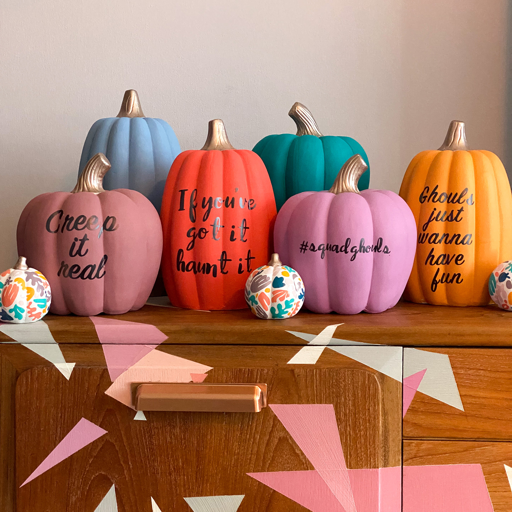 Cricut: How to Create Slogan Pumpkins | Hobbycraft