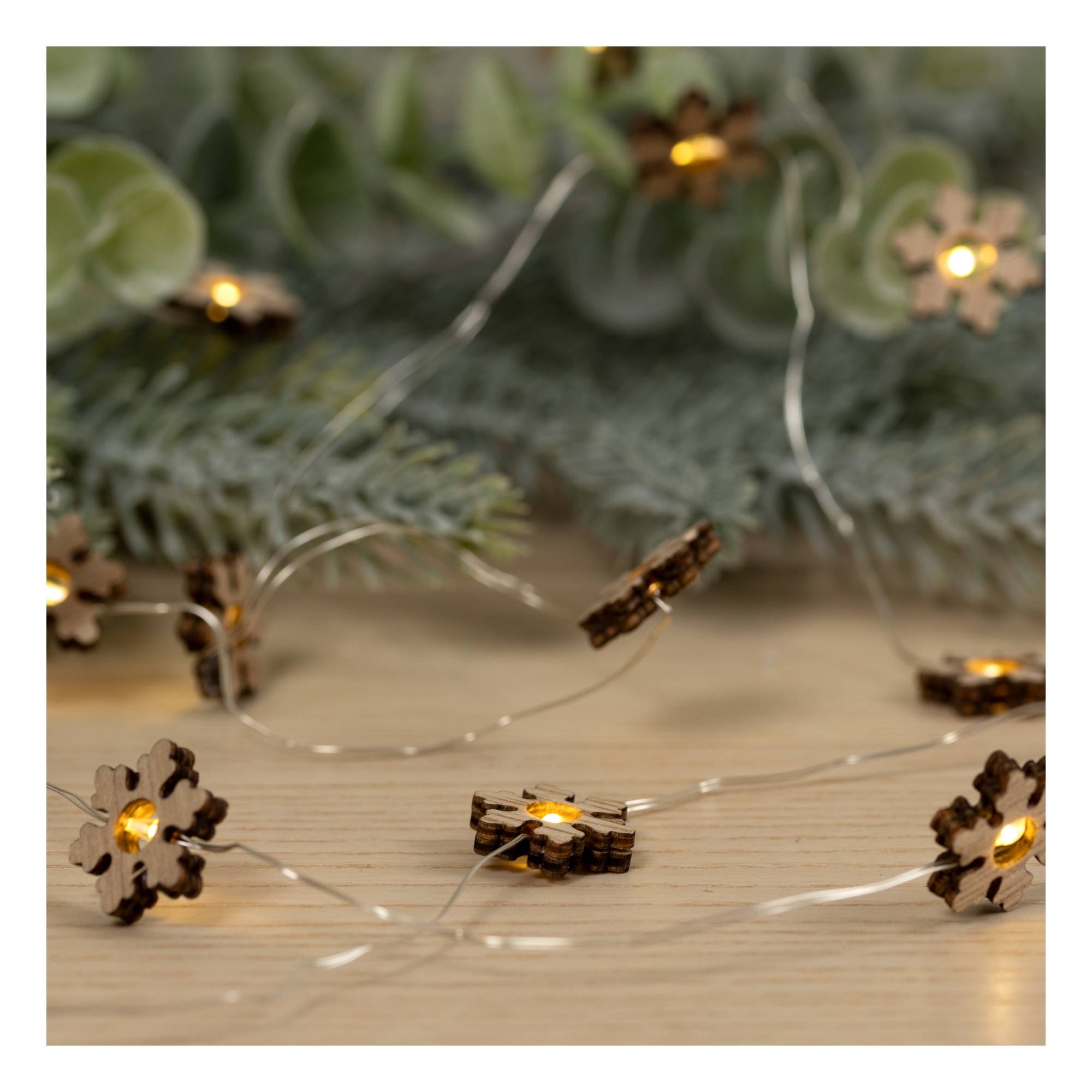 LED Wooden Snowflake String Lights 2m Hobbycraft