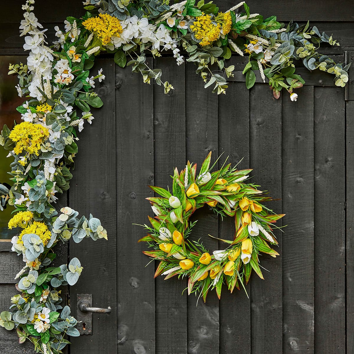 How to Make a Garland for Spring | Hobbycraft